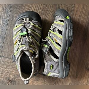 KEEN Kids' Newport H2 Grey Sandals